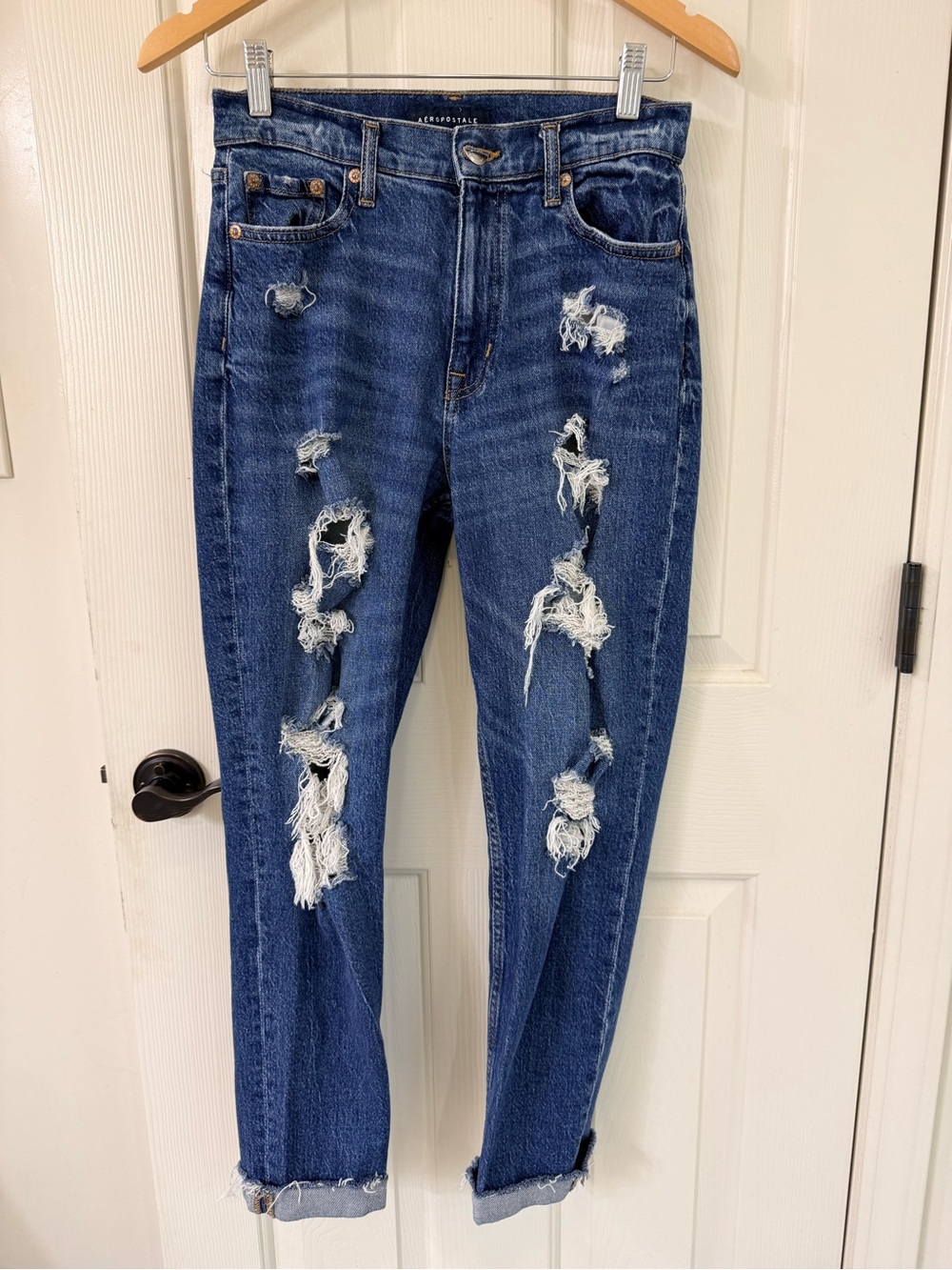 Aeropostale Distressed Blue Women’s Jeans